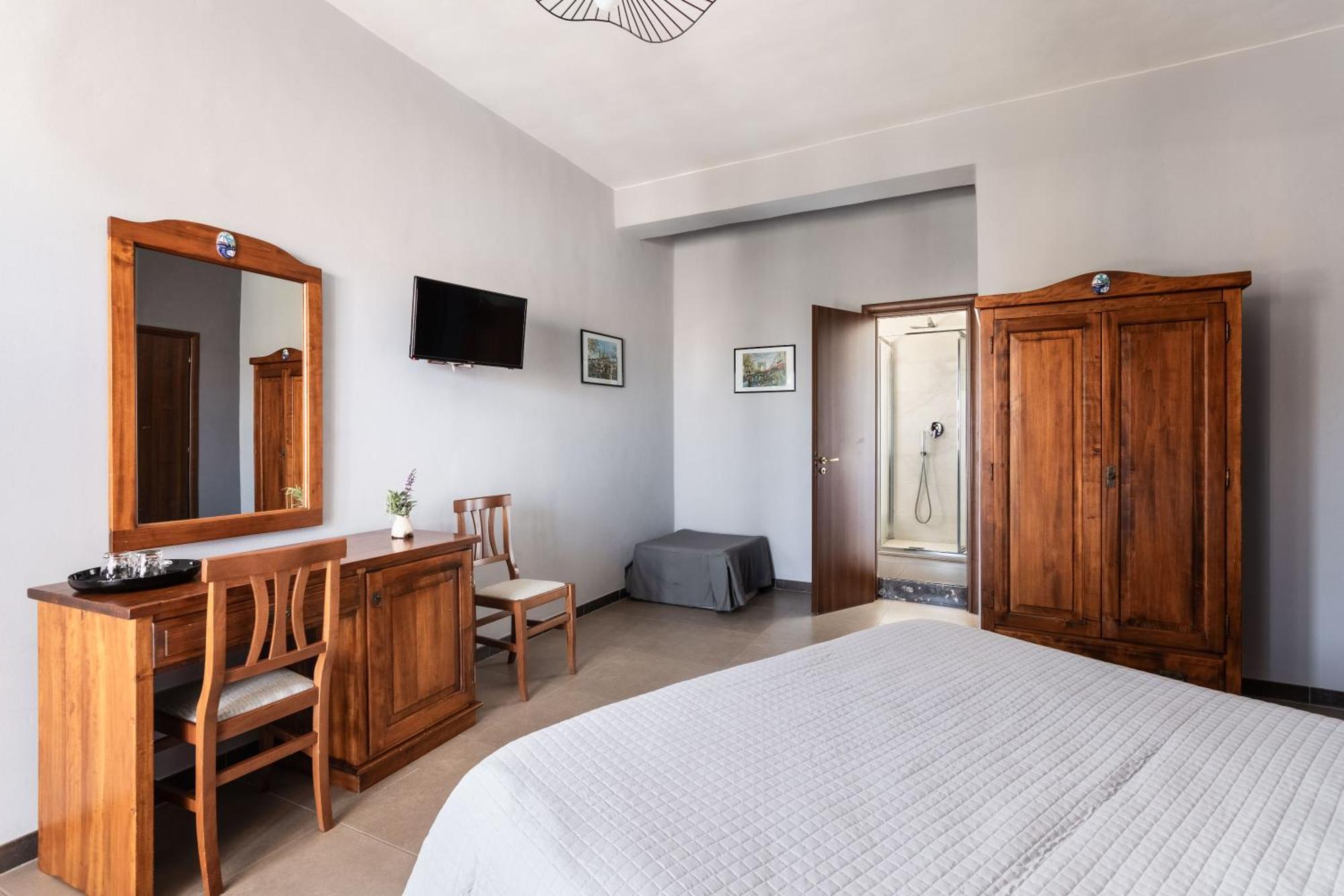 B&B La Terrazza Sul Mare 阿沃拉 外观 照片